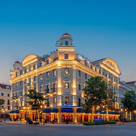 Grand Fleuve Boutique Hotel Ха Лонг Екстериор снимка