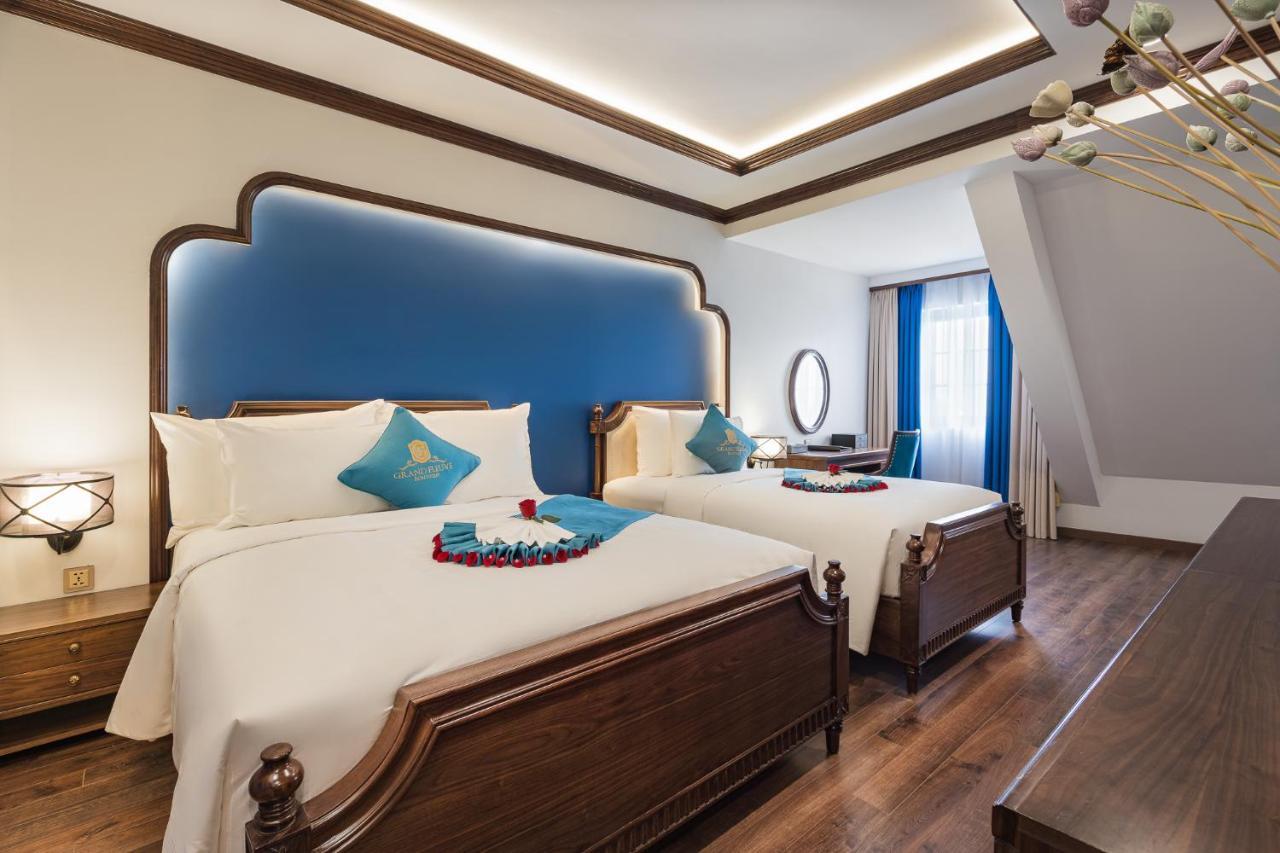 Grand Fleuve Boutique Hotel Ха Лонг Екстериор снимка