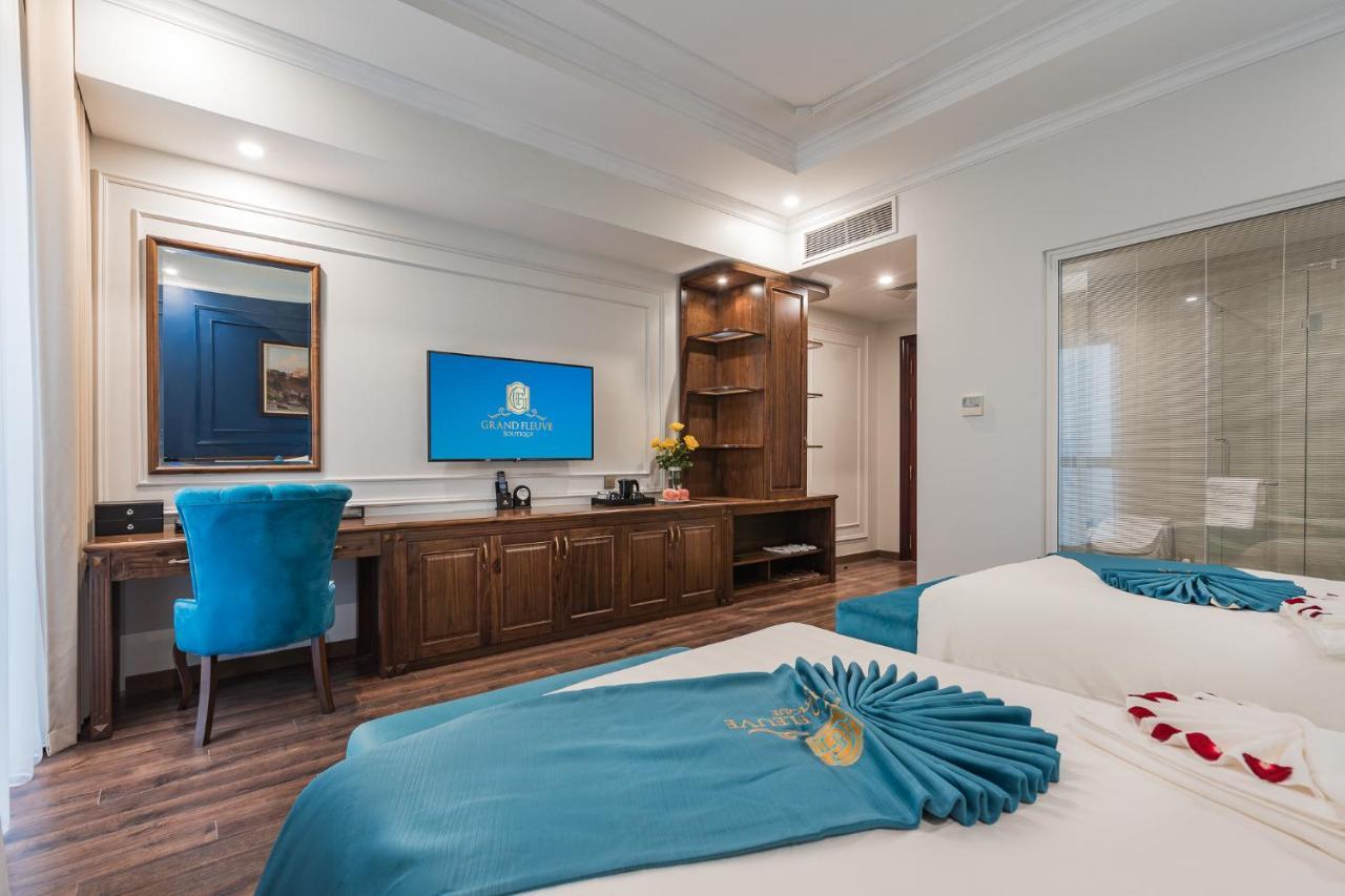 Grand Fleuve Boutique Hotel Ха Лонг Екстериор снимка