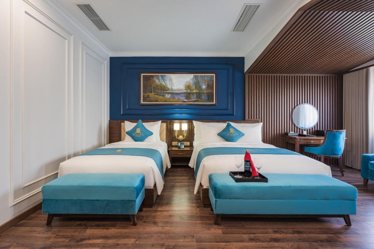 Grand Fleuve Boutique Hotel Ха Лонг Екстериор снимка