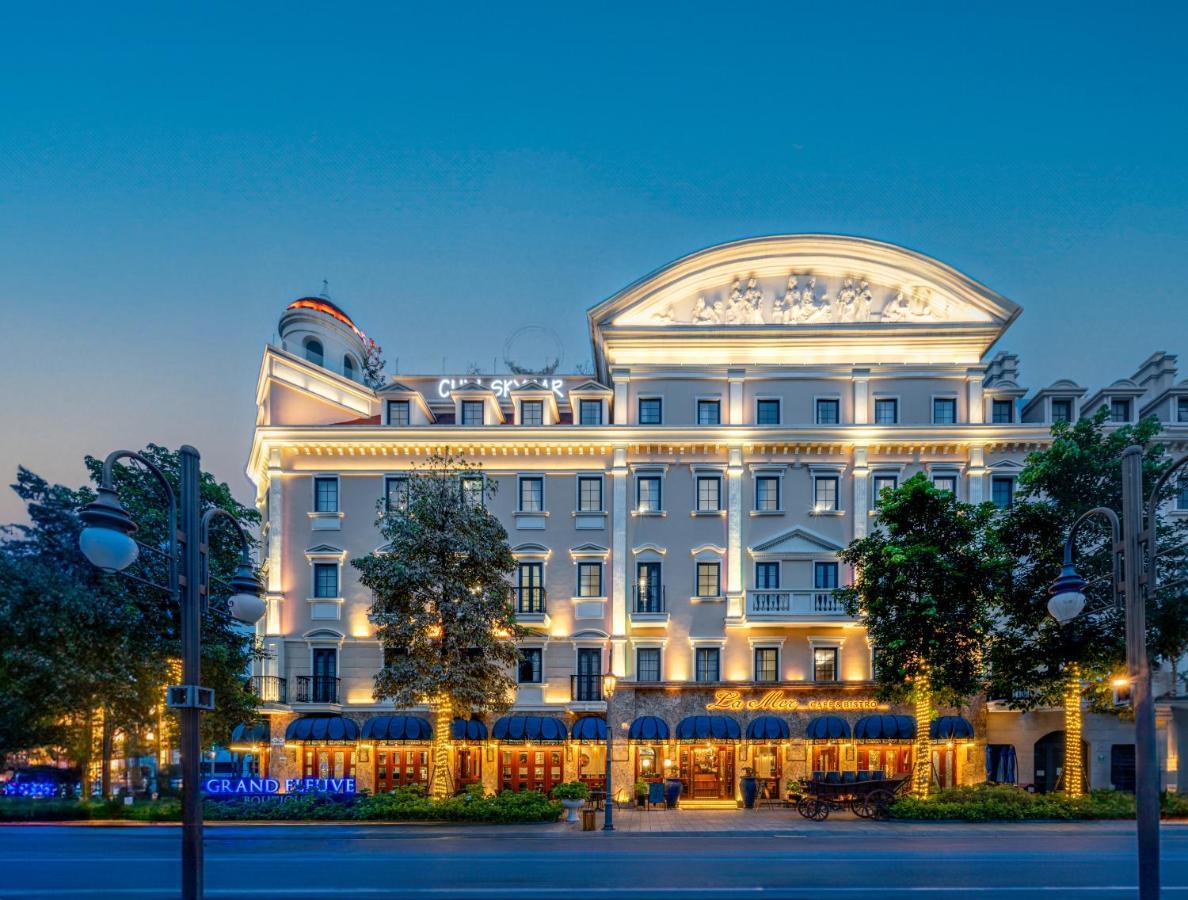 Grand Fleuve Boutique Hotel Ха Лонг Екстериор снимка
