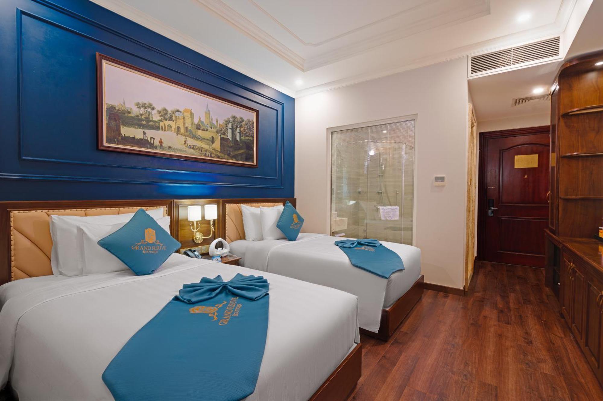 Grand Fleuve Boutique Hotel Ха Лонг Екстериор снимка