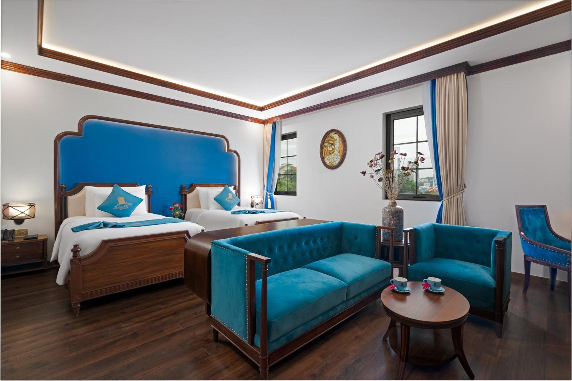 Grand Fleuve Boutique Hotel Ха Лонг Екстериор снимка