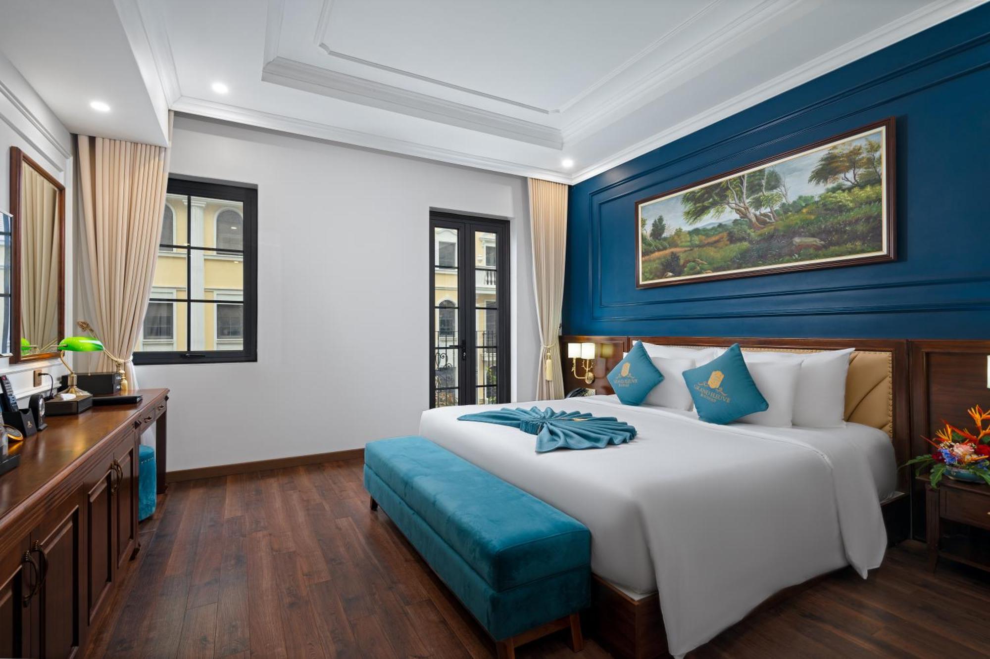 Grand Fleuve Boutique Hotel Ха Лонг Екстериор снимка