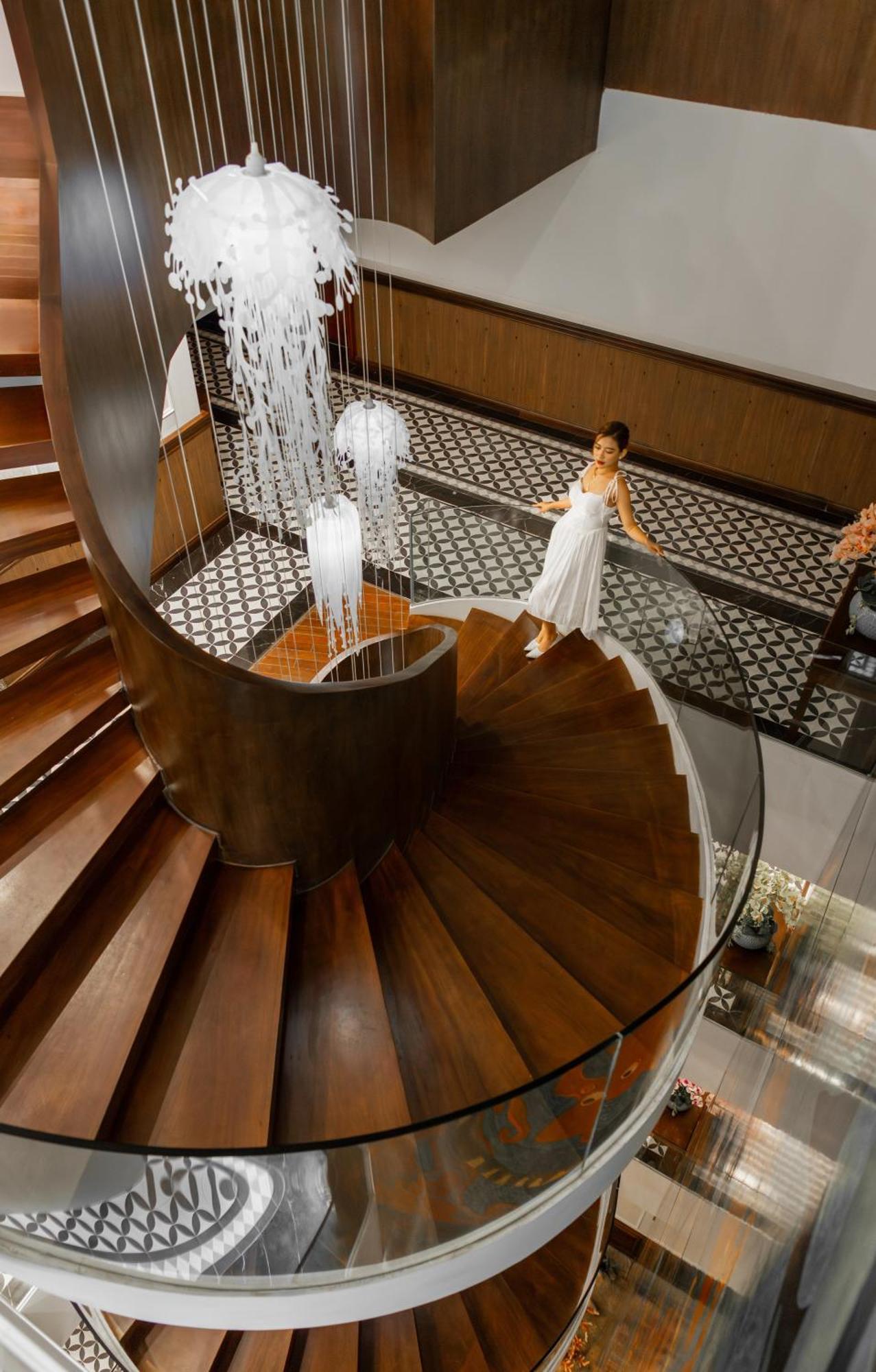 Grand Fleuve Boutique Hotel Ха Лонг Екстериор снимка
