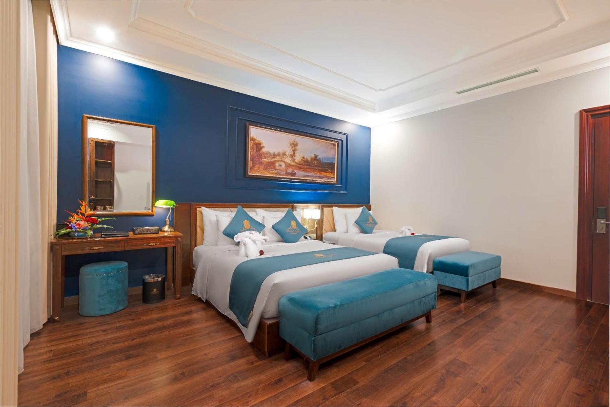 Grand Fleuve Boutique Hotel Ха Лонг Екстериор снимка